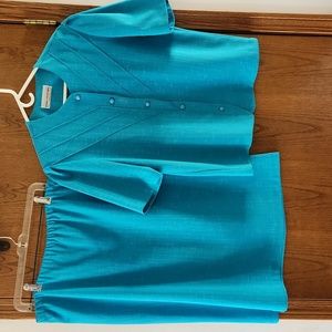 Misses Vintage Jacket and skirt; Size 16; Bust 44"; Stretchy elastic 33" waist;